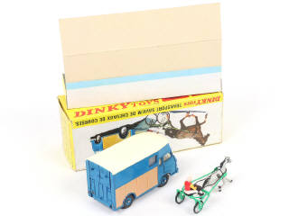 Lot 363 - DINKY TOYS (FRANCE) (1)