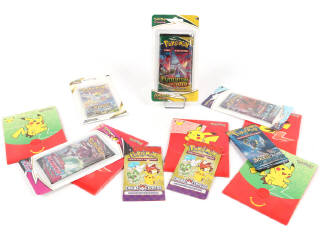 Lot 15 - POKEMON COMPANY (FRANCE) (12)