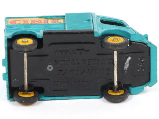 Lot 208 - DINKY TOYS (FRANCE) (1)