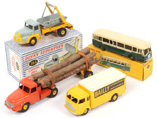 Lot 281 - DINKY TOYS (FRANCE) (4)