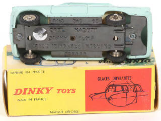 Lot 226 - DINKY TOYS (FRANCE) (1)