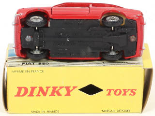 Lot 218 - DINKY TOYS (FRANCE) (1)