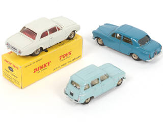 Lot 278 - DINKY TOYS (FRANCE) (3)