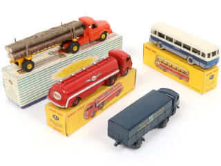 Lot 253 - DINKY TOYS (FRANCE) (4)