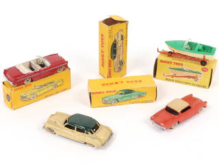 Lot 219 - DINKY TOYS (4)
