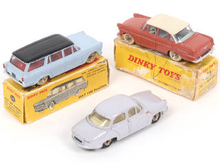 Lot 246 - DINKY TOYS (FRANCE) (3)
