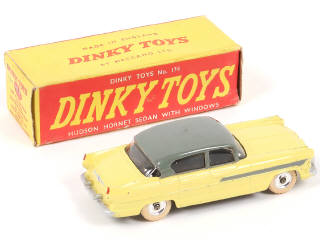 Lot 197 - DINKY TOYS (GB) (1)