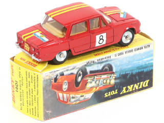 Lot 227 - DINKY TOYS (FRANCE) (1)