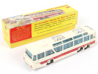 Lot 207 - DINKY TOYS (GB) (1)