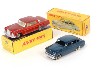 Lot 288 - DINKY TOYS (FRANCE) (2)