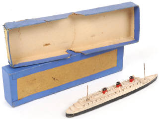 Lot 231 - DINKY TOYS (GB) (1)