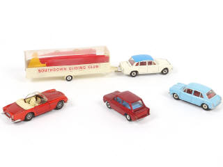 Lot 253 - DINKY TOYS (GB) (5)
