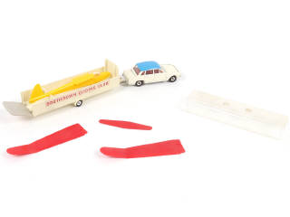 Lot 253 - DINKY TOYS (GB) (5)
