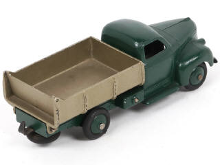 Lot 269 - DINKY TOYS (FRANCE) (1)