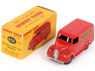 Lot 226 - DINKY TOYS (GB) (1)