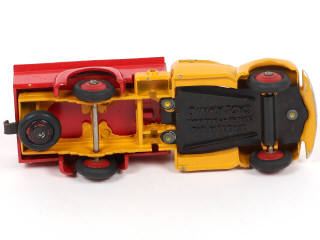 Lot 270 - DINKY TOYS (FRANCE) (1)