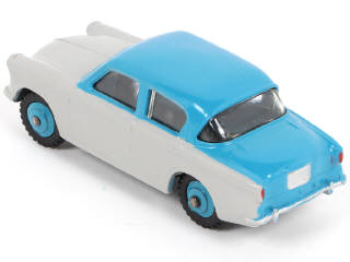 Lot 221 - DINKY TOYS (GB) (1)