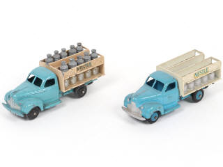 Lot 283 - DINKY TOYS (FRANCE) (2)
