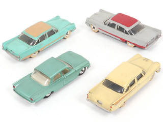 Lot 251 - DINKY TOYS (GB) (4)