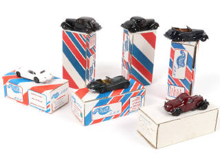 Lot 23 - DIVERS (6)