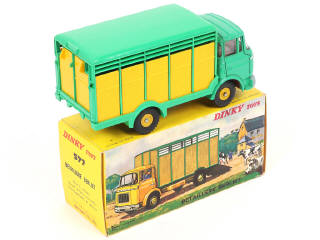 Lot 279 - DINKY TOYS (FRANCE) (1)
