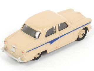 Lot 243 - DINKY TOYS (GB) (1)
