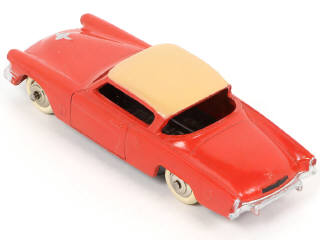 Lot 306 - DINKY TOYS (FRANCE) (1)