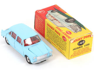 Lot 260 - DINKY TOYS (GB) (2)