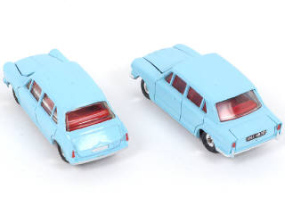 Lot 260 - DINKY TOYS (GB) (2)