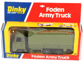 Lot 267 - DINKY TOYS (GB) (4)