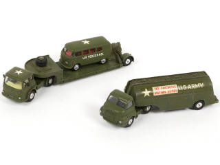Lot 175 - CORGI TOYS (GB) (3)