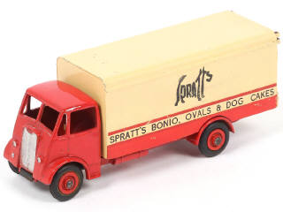 Lot 237 - DINKY TOYS (GB) (1)