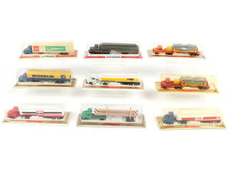 Lot 244 - MAJORETTE (FRANCE) (9)