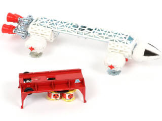 Lot 284 - DINKY TOYS (GB) (1)