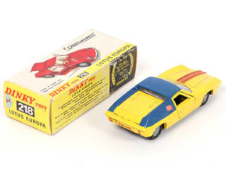 Lot 294 - DINKY TOYS (GB) (4)