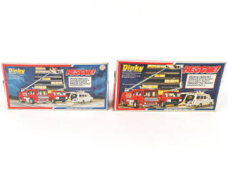 Lot 289 - DINKY TOYS (GB) (2)