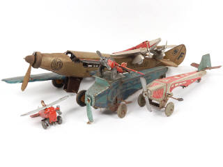 Lot 18 - DIVERS (6)