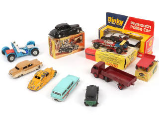 Lot 298 - DINKY TOYS (GB) (10)