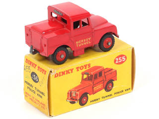 Lot 275 - DINKY TOYS (GB) (1)