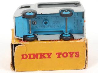 Lot 278 - DINKY TOYS (GB) (1)