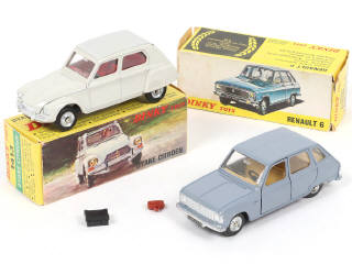 Lot 322 - DINKY TOYS (FRANCE) (2)