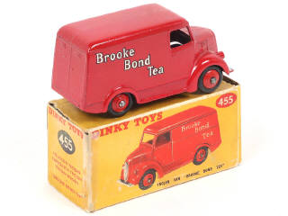 Lot 283 - DINKY TOYS (GB) (1)
