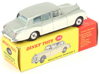 Lot 292 - DINKY TOYS (GB) (1)
