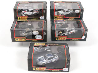 Lot 103 - UNIVERSAL HOBBIES (CHINE) (5)