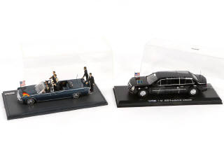 Lot 63 - DIVERS (2)