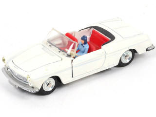 Lot 301 - DINKY TOYS (FRANCE) (1)