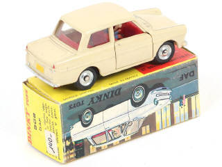 Lot 310 - DINKY TOYS (FRANCE) (1)