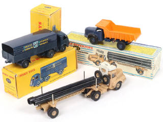 Lot 324 - DINKY TOYS (FRANCE) (3)