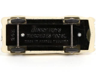 Lot 305 - DINKY TOYS (FRANCE) (1)