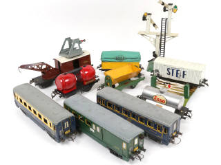 Lot 42 - HORNBY 'O' (FRANCE) (12)